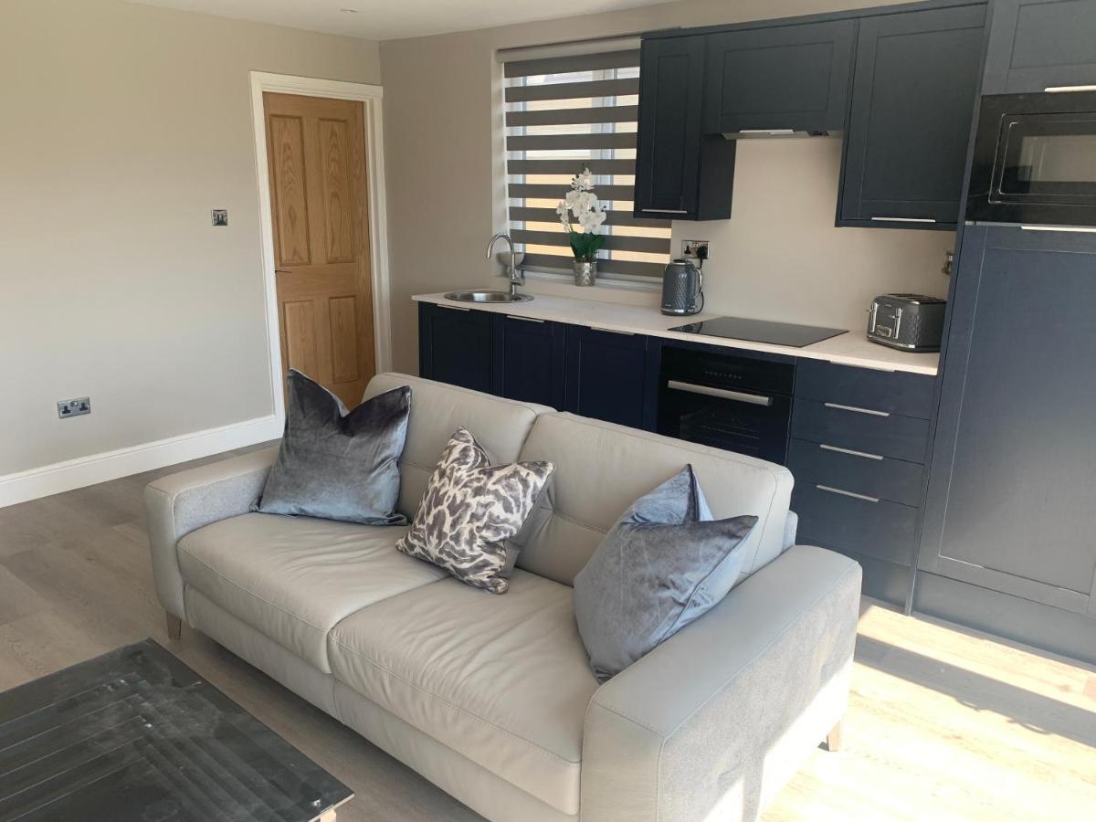 Willshaw Suites For Families Over 25 Only Blackpool Extérieur photo