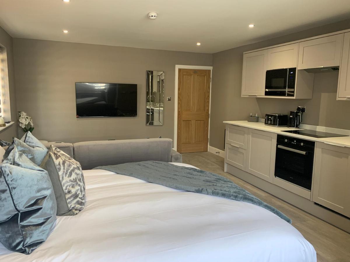 Willshaw Suites For Families Over 25 Only Blackpool Extérieur photo