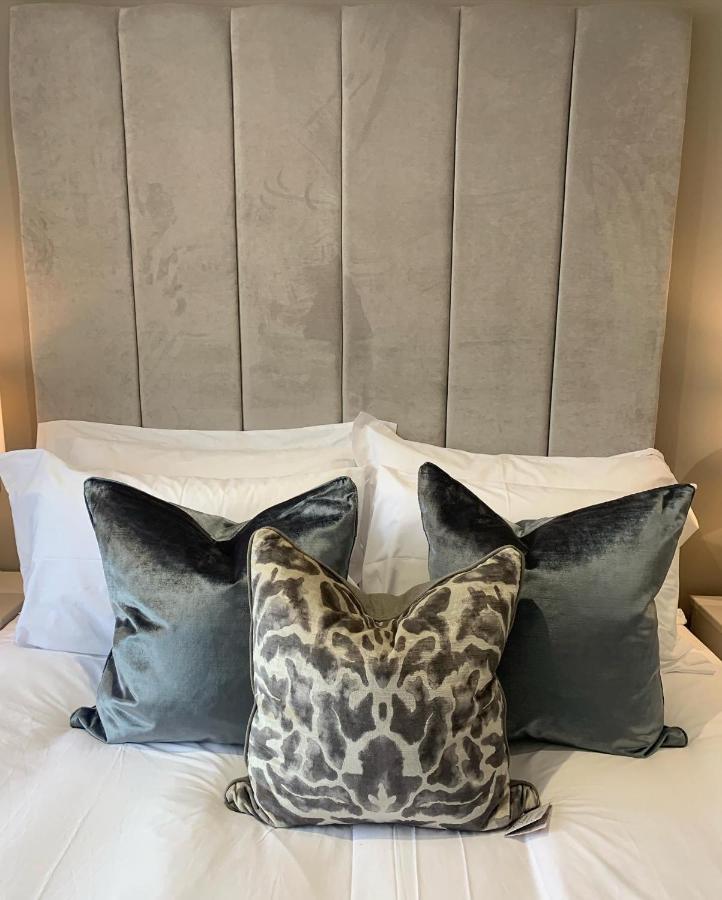 Willshaw Suites For Families Over 25 Only Blackpool Extérieur photo