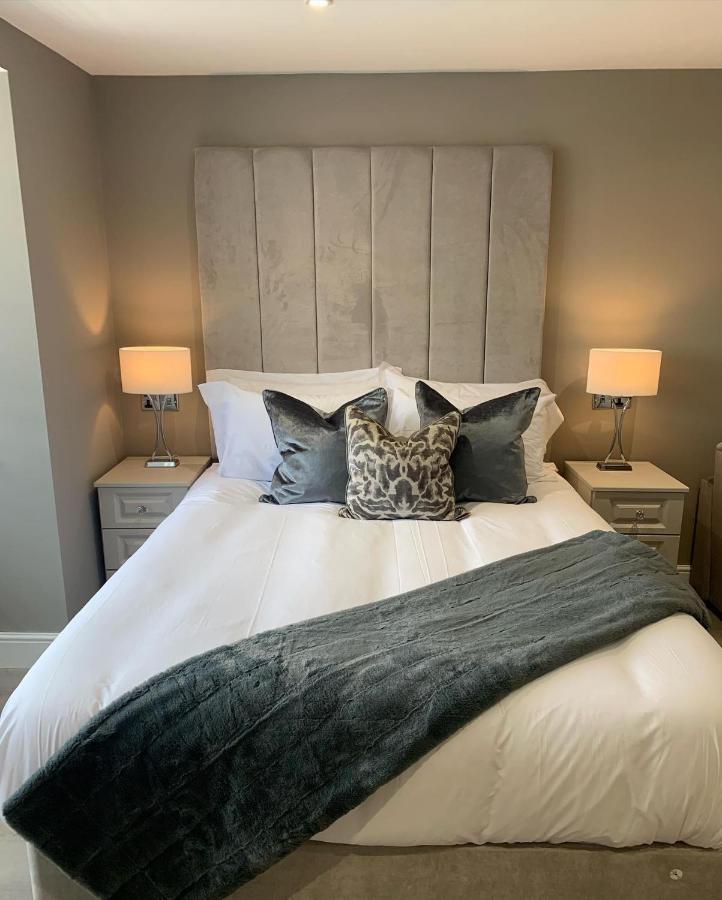 Willshaw Suites For Families Over 25 Only Blackpool Extérieur photo